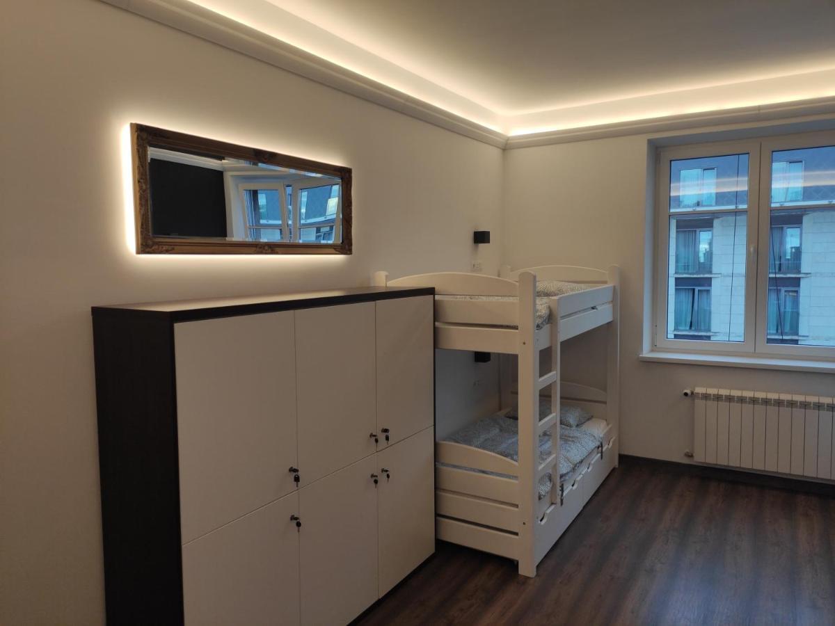 Greg&Tom Hostel Краків Екстер'єр фото
